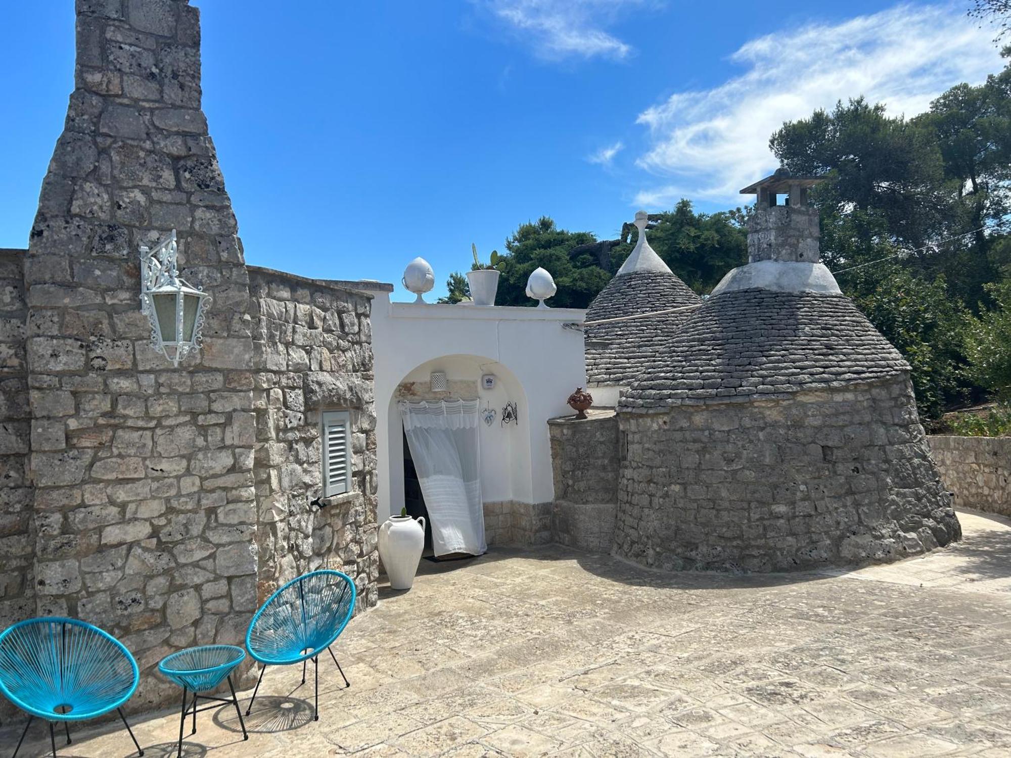 Il Trullo Di Simona Bed & Breakfast Locorotondo Bagian luar foto
