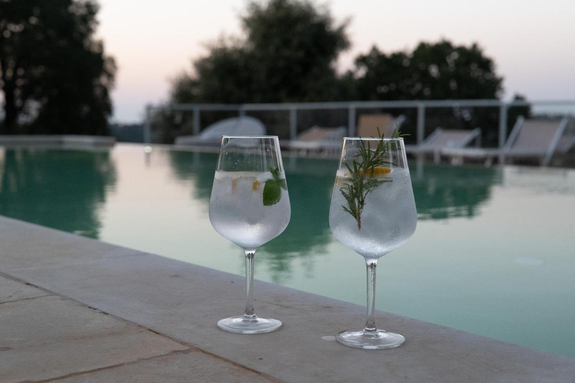 Il Trullo Di Simona Bed & Breakfast Locorotondo Bagian luar foto