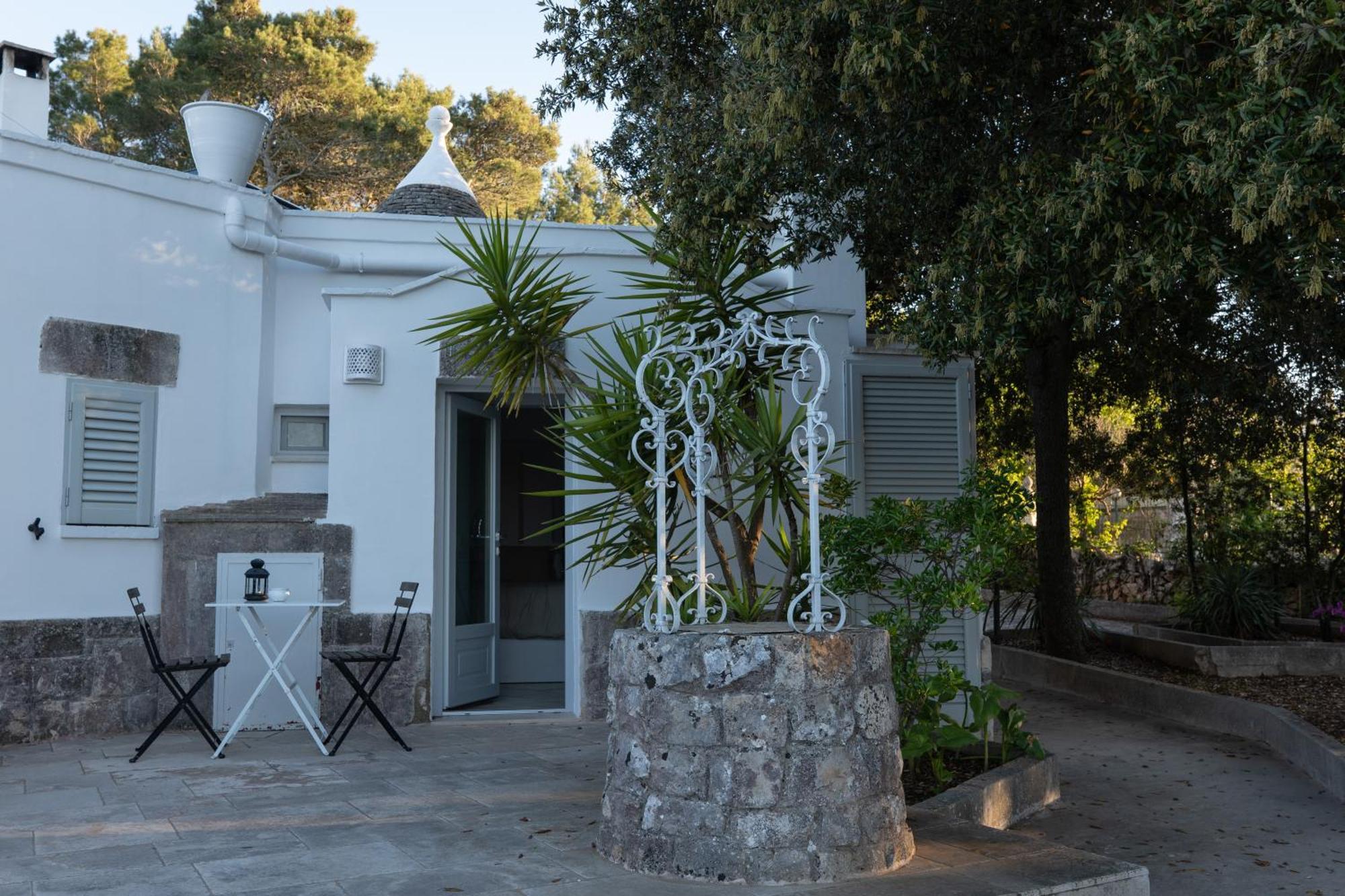 Il Trullo Di Simona Bed & Breakfast Locorotondo Bagian luar foto